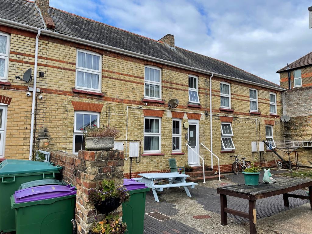 Lot: 123 - FREEHOLD INVESTMENT OF FOUR FLATS -